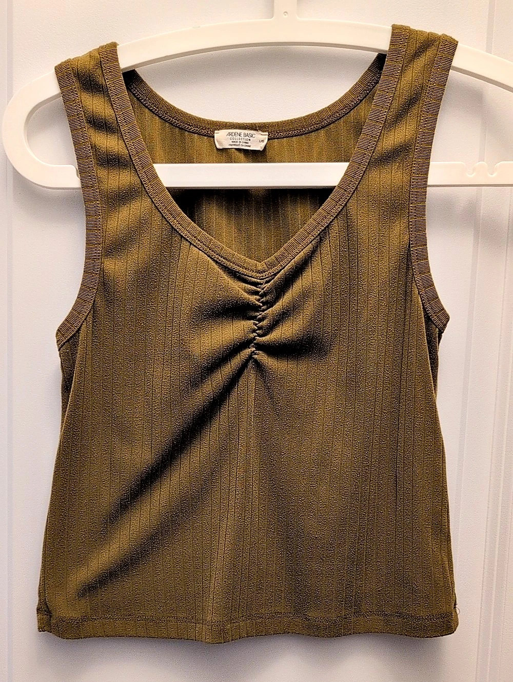 Ardene Basic Ruched V-Neck Tank in Brown Size Large